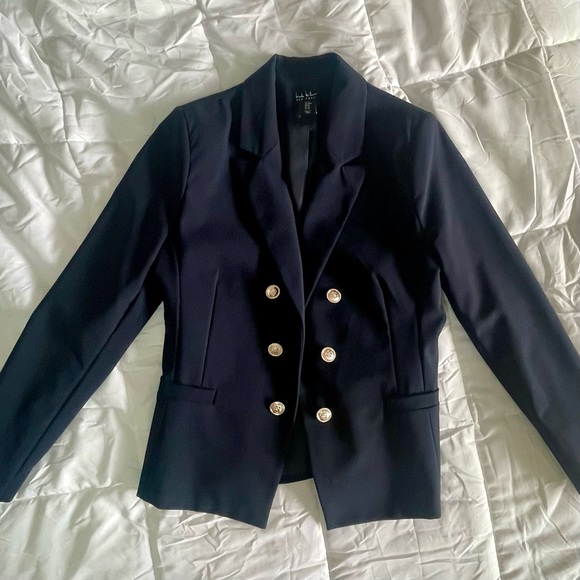 Nicole Miller Navy Blue Blazer & Pants Suit Set - Picture 2 of 7